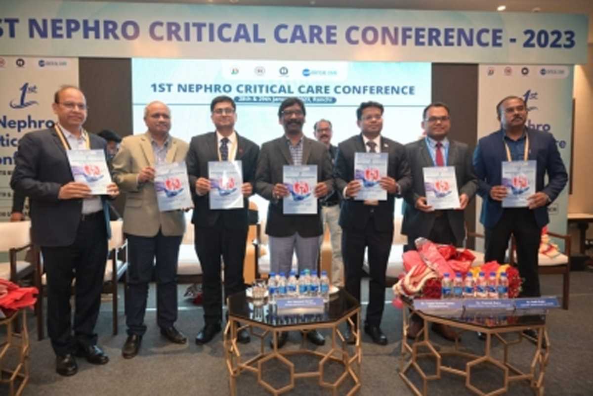 झारखंड सरकार गंभीर मरीजों के लिए शुरू करेगी अपनी एयर एंबुलेंस सेवा, सीएम ने किया ऐलान